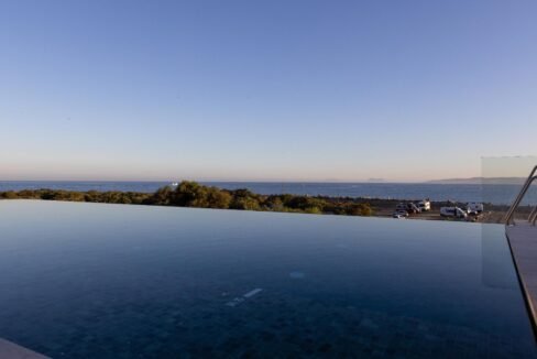 Ikkilbay-estepona-infinity-pool