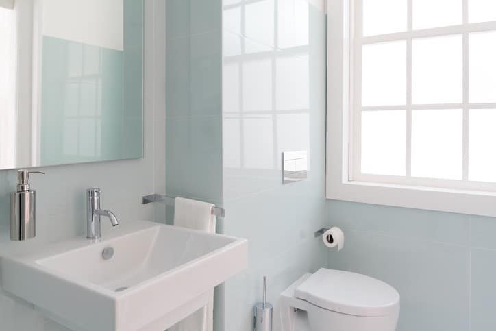 Clean Bathroom Real Estate Marbella