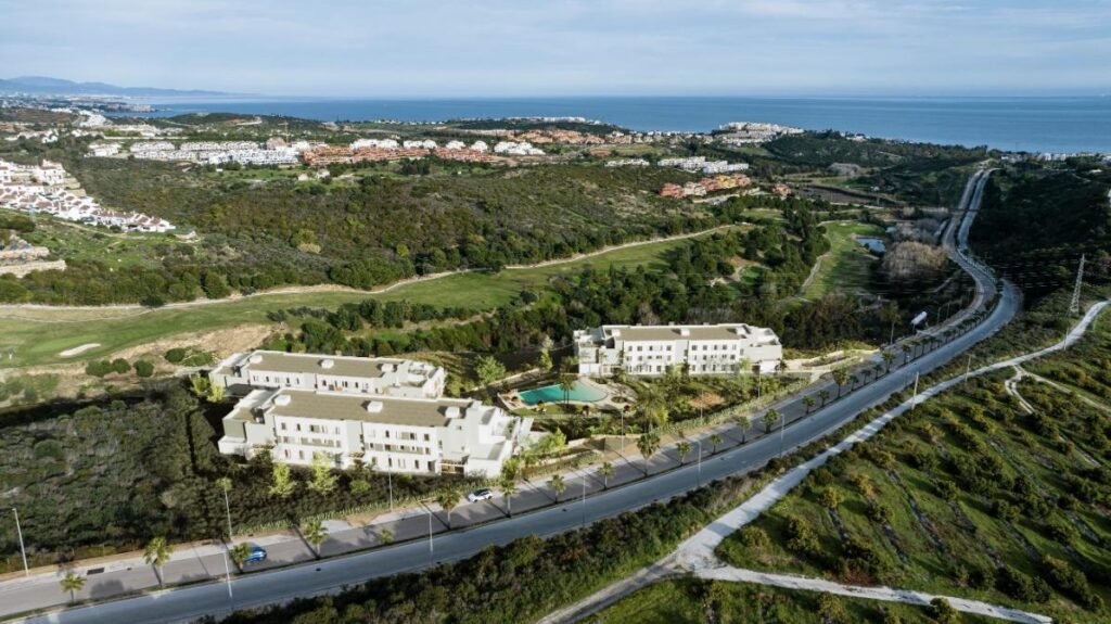 abril-residential-panoramic-view