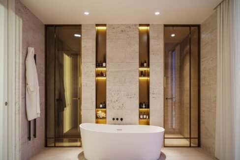 four-villas-bathroom