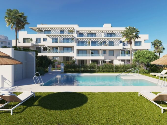Communal swimming pool and residential building at Célere Delmar II, Mijas
