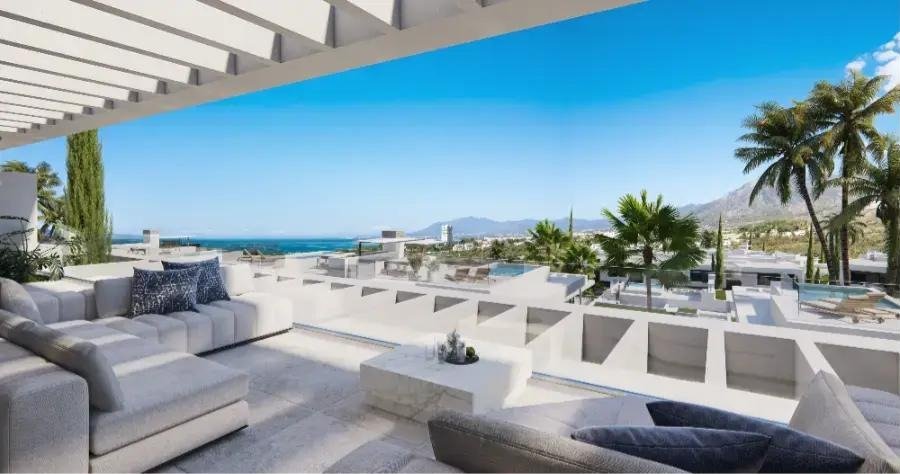 Rooftop terrace with panoramic sea views in a new development in Marbella East