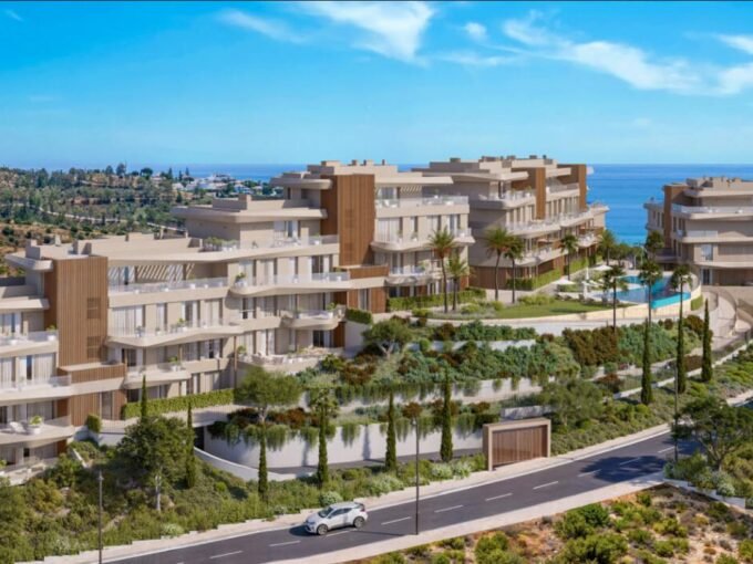 New 1-3 bedroom apartments and penthouses with sea views in Mijas Costa