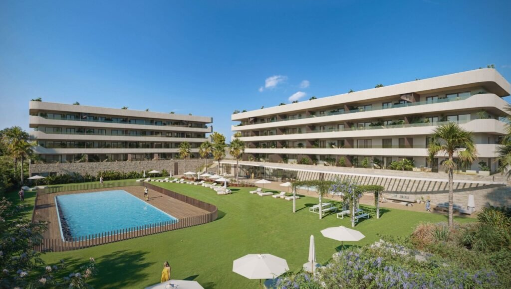 Pool and gardens at Ocean Garden, Los Pacos, Fuengirola