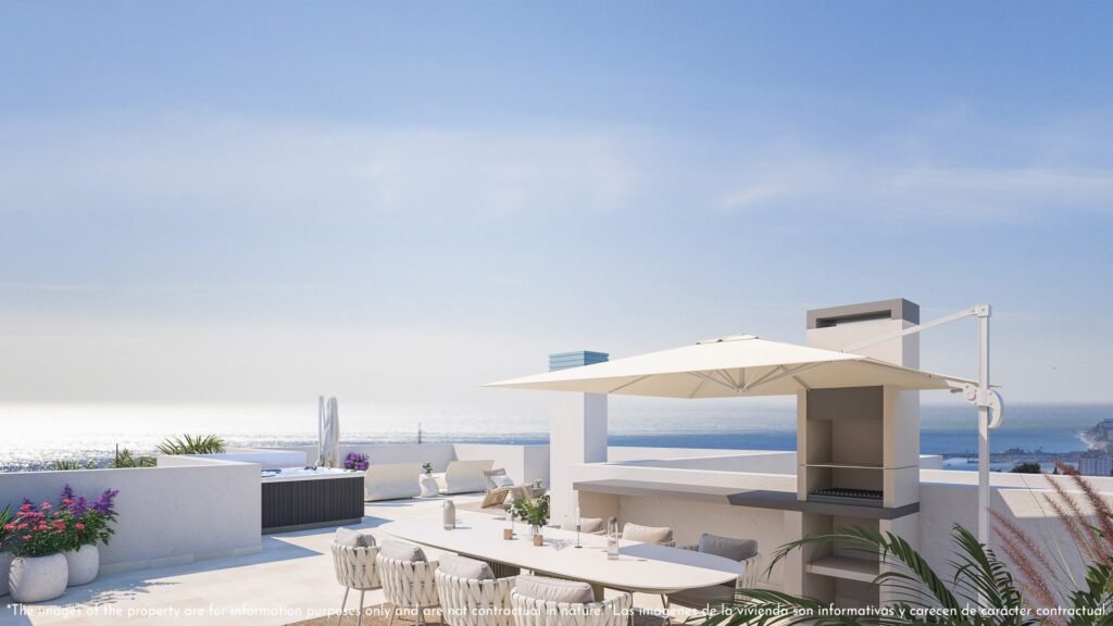Private rooftop solarium with jacuzzi at Lomas 3, Fuengirola