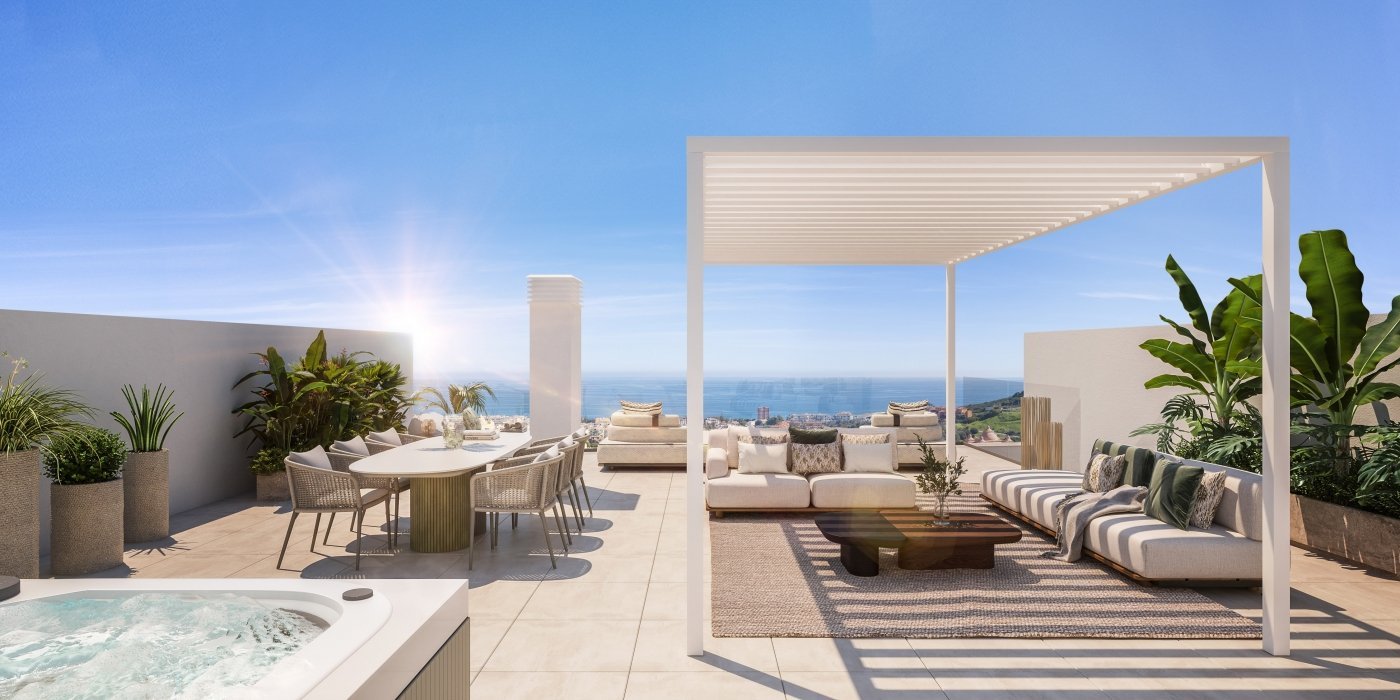 Penthouse solarium with pergola and sea views at Pure Sun II, Manilva